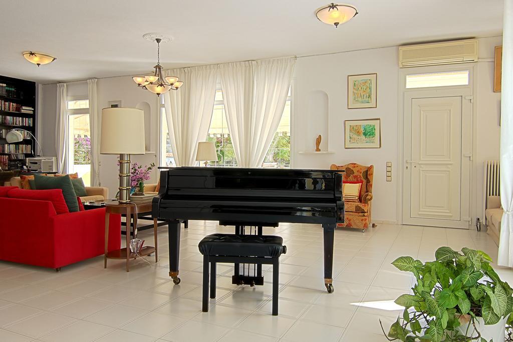 Villa Emily Лагонисси Экстерьер фото